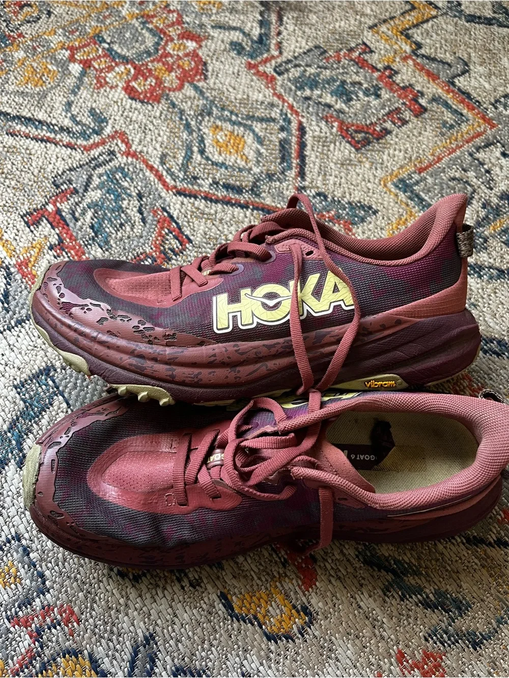 Hoka Speedgoat 6 Women's Burgundy and Yellow Athletic Running Shoes Size 8.5